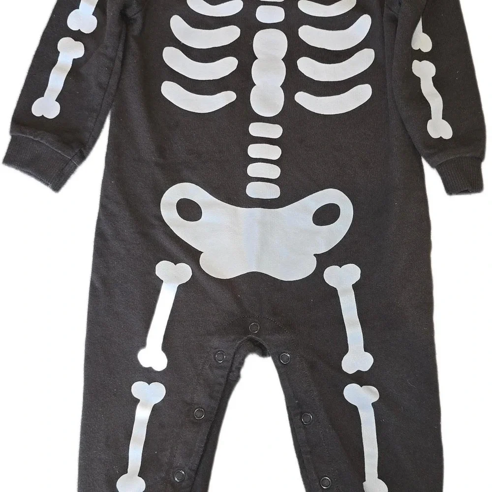 Carters baby skeleton jumpsuit halloween costume 12 m